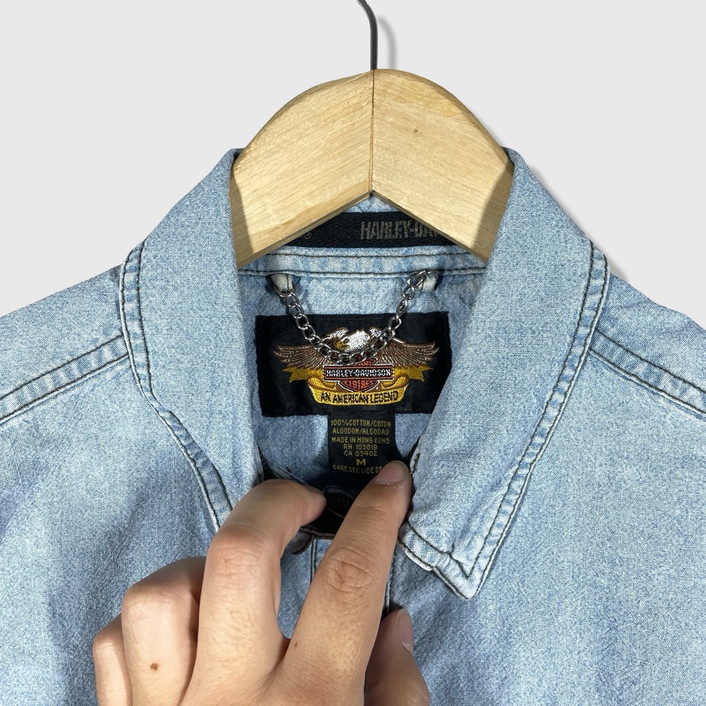Harley Davidson Denim Crop Top Womens M Light Blue Biker Grunge Y2K Edgy - Picture 2 of 7